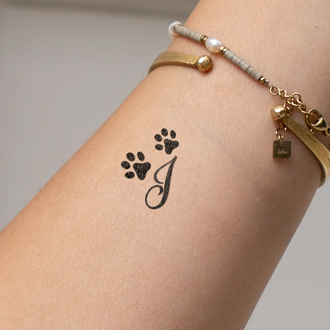 Tatouage pattes avec initiales (A-Z) - Image 28